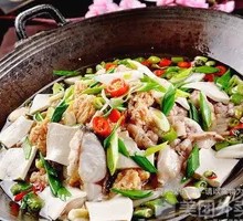 Fish Roe and Fish Bladder Hot Pot