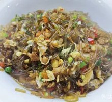 Sour Cabbage Stir-Fried with Vermicelli