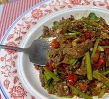 Stir-fried Fresh Beef