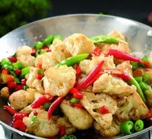 Spicy Stir-Fried Organic Cauliflower