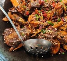Spicy Stir-Fried Chicken Wings and Shrimp