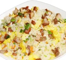 Garlic Shoot Beef Fried Rice