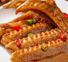 Spicy Braised Duck Wings
