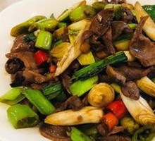 Stir-Fried Chicken Mushroom