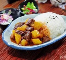 Potato Braised Beef and Shredded Cabbage Bento Rice