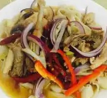 Spicy麻 Chicken Noodles