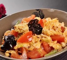 Scrambled Eggs with Tomatoes
