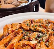 Stir-Fried Spicy Shrimp in Oil