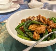 Hermes-style Pepper Stir-Fried Pork