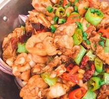 Spicy Frog Legs in Dry Pot