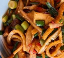 Sour Radish Stir-fried Beef Tripe