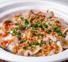 Stir-fried Black Bass with Garlic