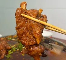 Braised Pig Trotters with Tiger Skin