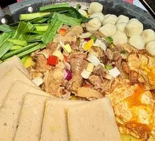 Family Feast Preserved Meat Pot