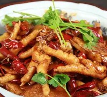 Spicy Ginger Chicken Feet