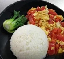 Tomato and Egg Fried Rice