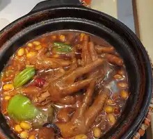 Stewed Chicken Feet with Soybeans
