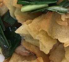 Preserved Pork and Garlic Stir-fried Tofu Noodles