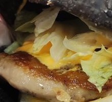 Black Pineapple Chinese Burger