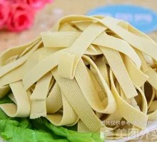 Tofu Skin and Sour Cabbage Fish