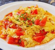 Tomato and Egg Stir-Fry