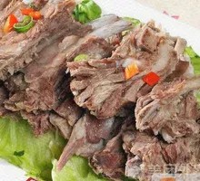 Hand-grabbed Lamb Ribs