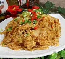 Sour Cabbage Noodles