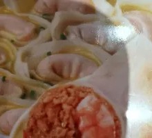 水晶虾仁大馄饨