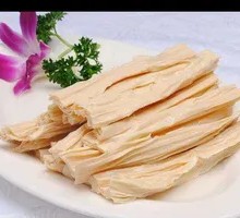 Braised Pork with Tofu Skin