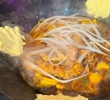 Northeastern Iron Pot Stewed Chicken