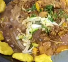 Northeast Stewed Goose in Iron Pot