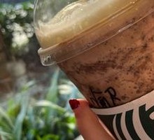 Matcha Cocoa Crunch Frappuccino