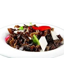 Stir-fried Yam with Wood Ear Mushrooms