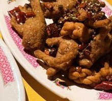 Spicy Salted Fried Chicken Feet with Peppercorns