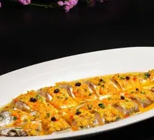 Sauce Pepper Steamed Big Catfish