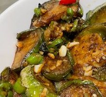 Stir-fried Eggplant with Green Pepper