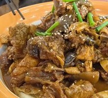 Sauce-Braised Soft-Shelled Turtle with Free-Range Chicken