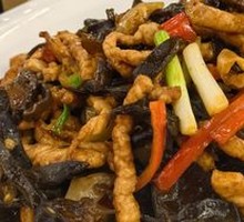 Fish-Flavored Shredded Pork