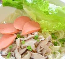 Three Delicacies Noodles