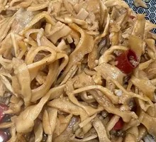 Stir-Fried Bamboo Shoot Strips