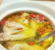 Clay Pot Chicken Soup