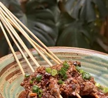 Raw Blanched Beef Skewers