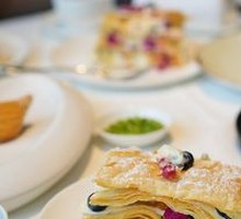 Official Bird's Nest Mung Bean Cake