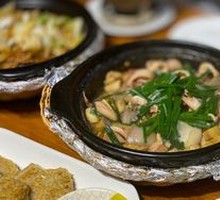 Braised Squid in Clay Pot