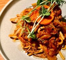 Slow-Cooked Shredded Beef Spaghetti