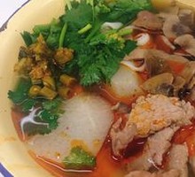 Blanched Beef Kidney with Braised Beef Noodles