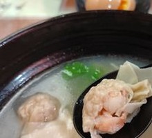 Signature Fresh Shrimp Wonton