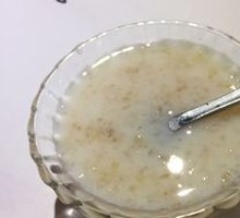 Beauty-Enhancing Peach Gum Milk Silver Ear Soup
