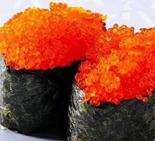 Tobiko Sushi Roll