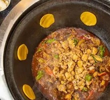 Red Gate Firewood Chicken and Frog